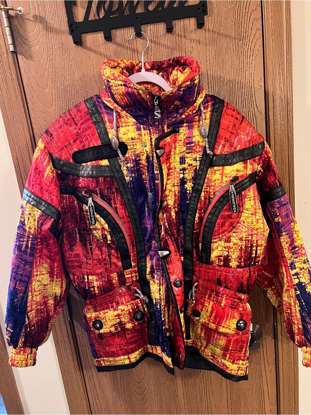 Vintage 90s Salomon Unisex Ski Jacket – Multicolor Graphic Print, Insulated